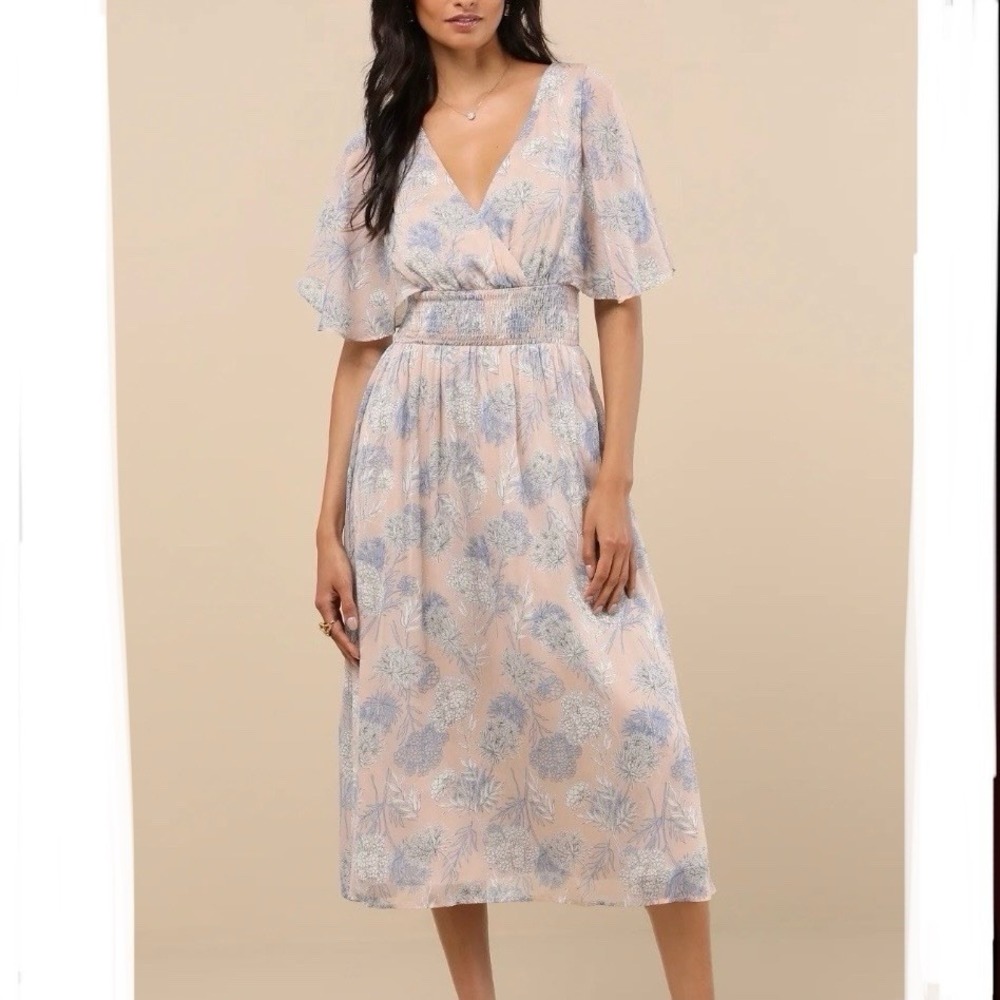 Lulus Subtle Romance‎ Beige Blue Floral Ruffle Flutter Sleeve Midi Dress Size XL